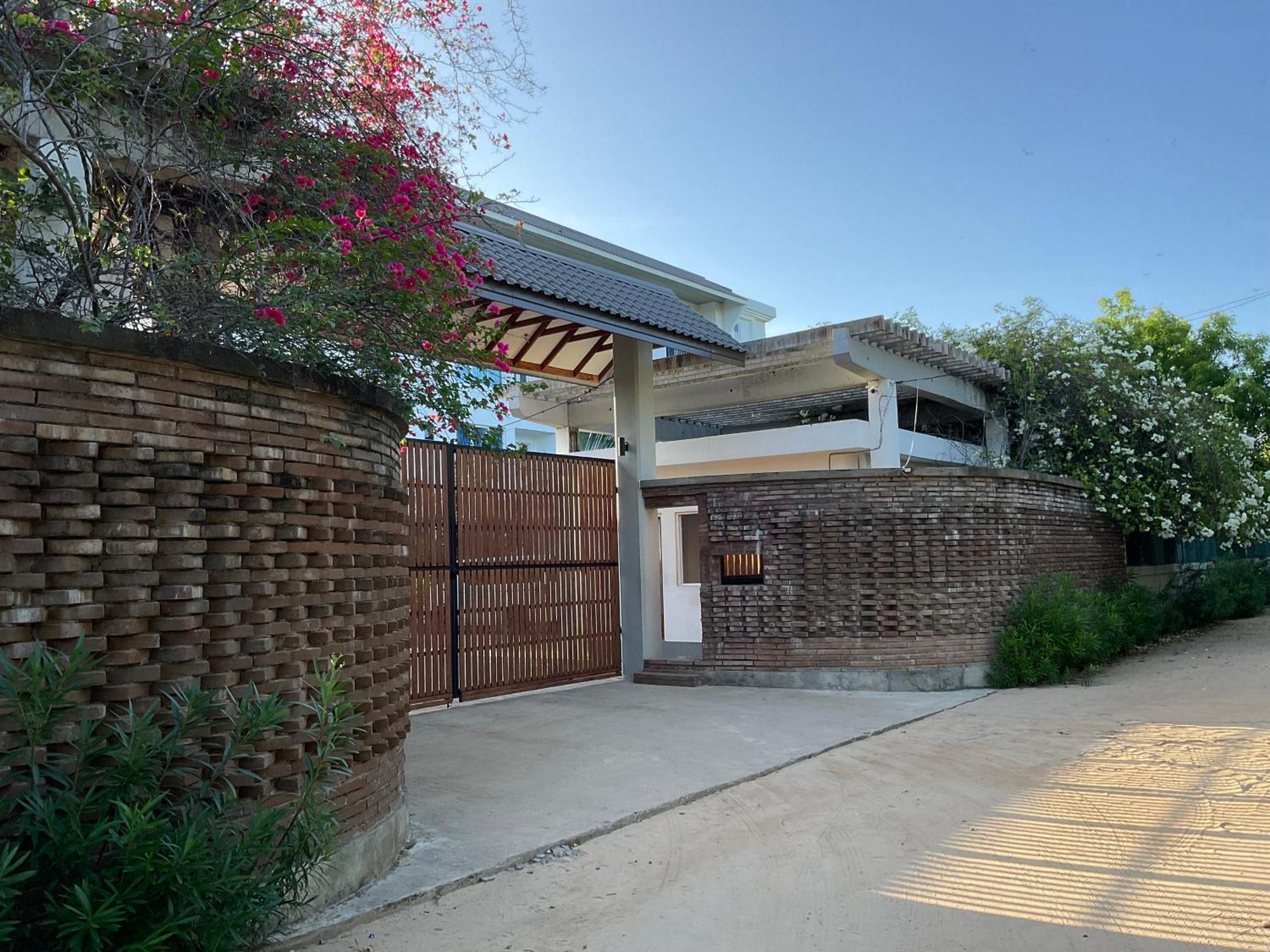 Luxury Penthouse, Nilaveli Διαμέρισμα Trincomalee Εξωτερικό φωτογραφία